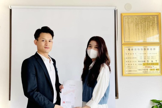 KIẾN EDUCATION TRAO HỌC BỔNG CHO HỌC SINH CÓ THÀNH TÍCH HỌC TẬP TỐT 4/2023